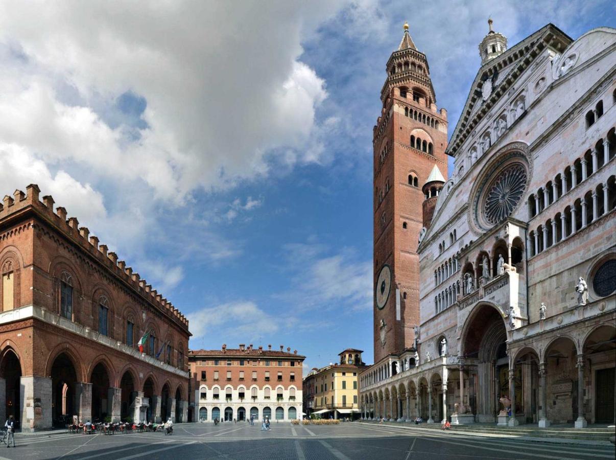 Hotel Continental Cremona Luaran gambar
