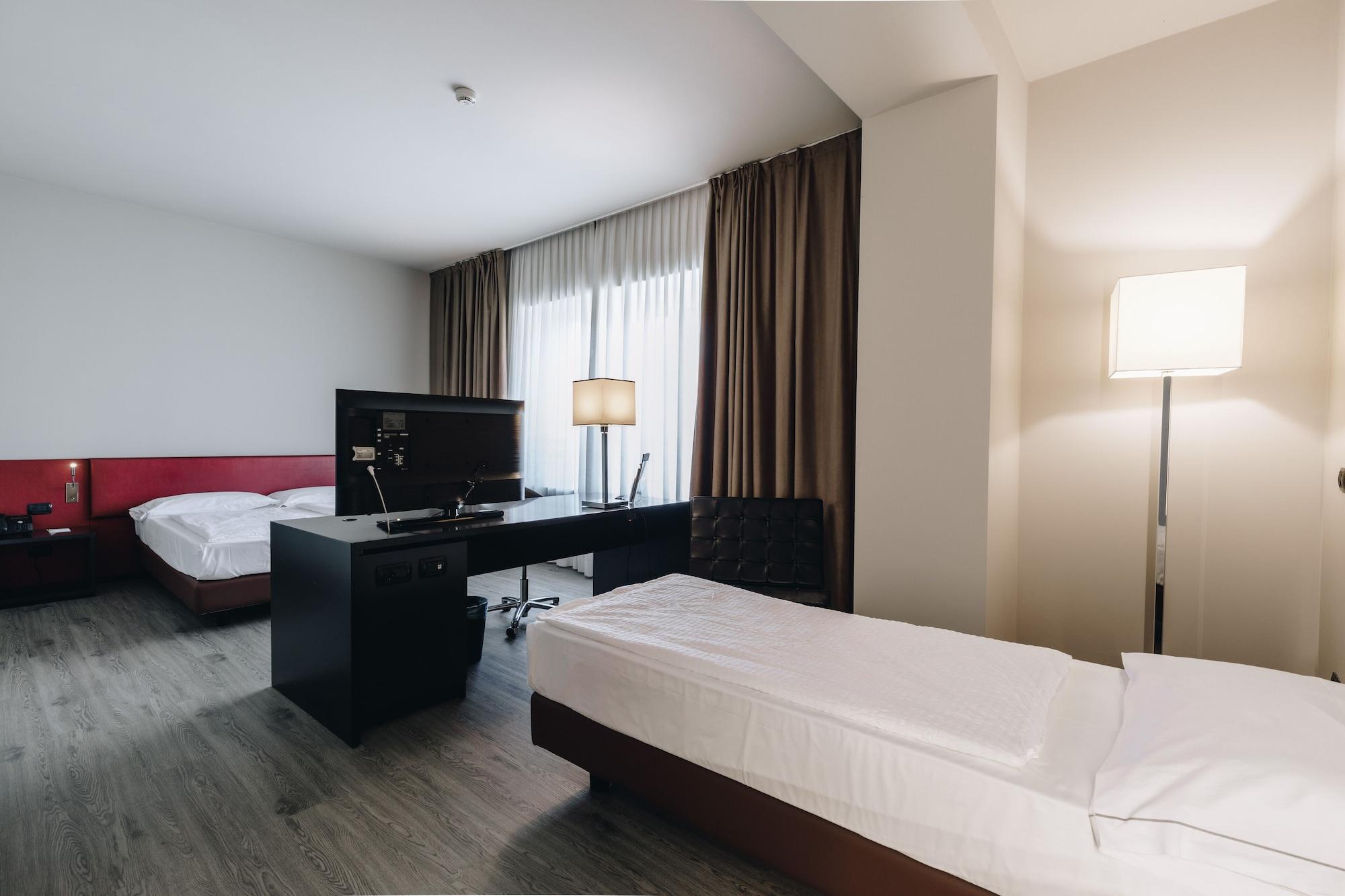 Hotel Continental Cremona Luaran gambar