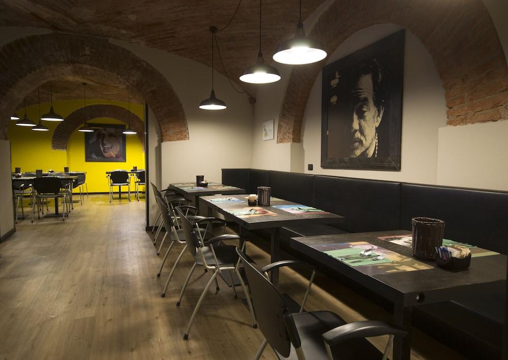 Hotel Continental Cremona Luaran gambar