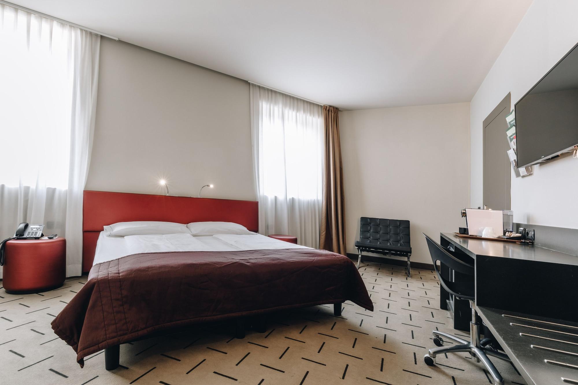 Hotel Continental Cremona Luaran gambar